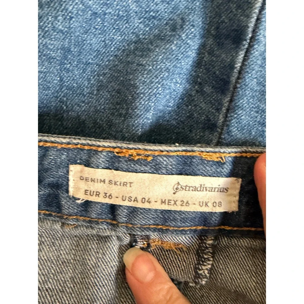 Stradivarius Denim Button Front A Line Mini‎ Skirt Blue Women's US 4
